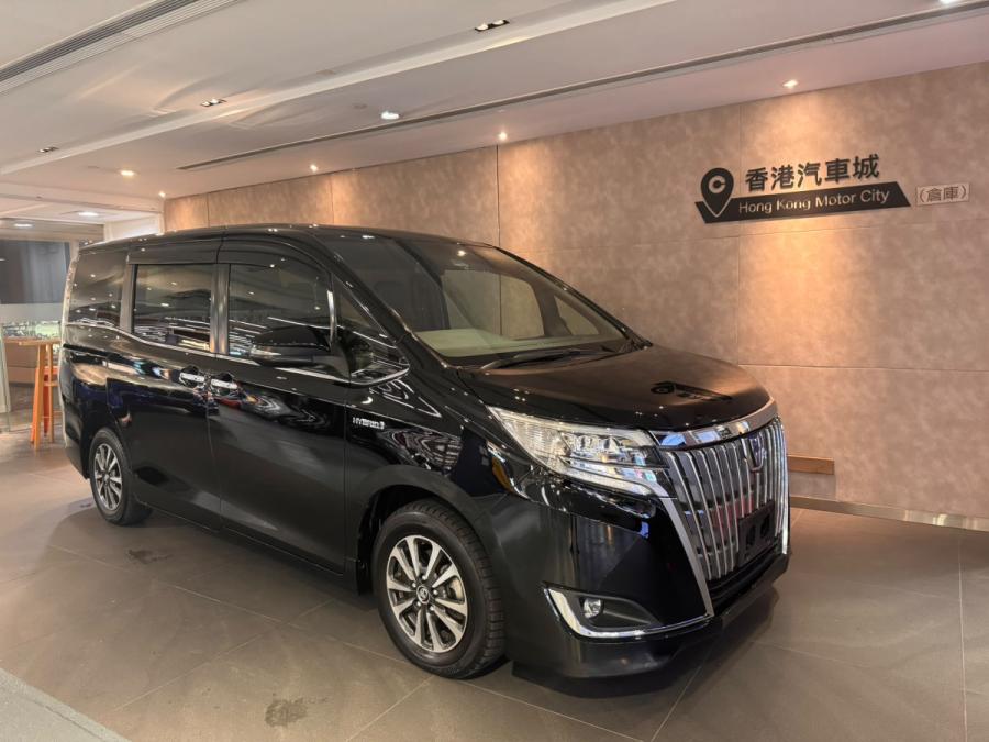 TOYOTA 豐田 Esquire Hybrid GI Facelift